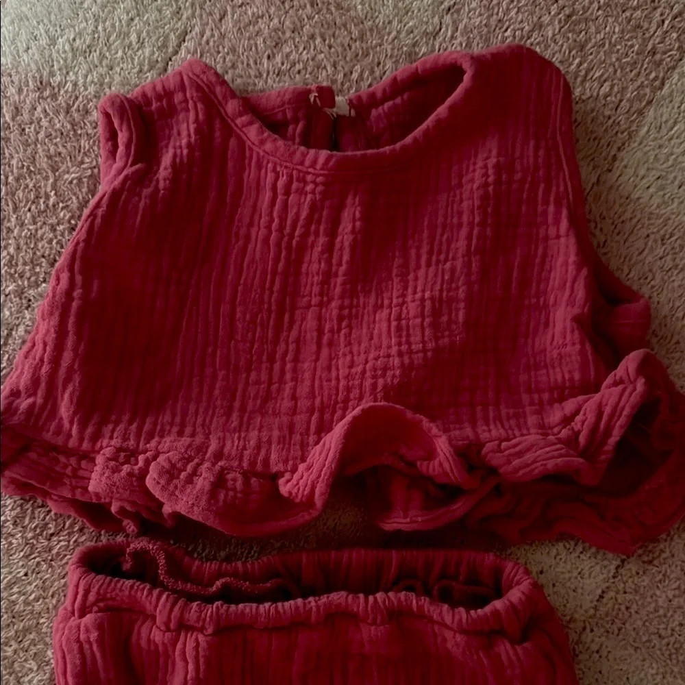 Amazon pink linen